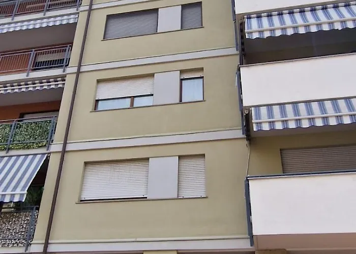 Apartment Myhouse Fermata Paradiso - Affitti Brevi Italia
